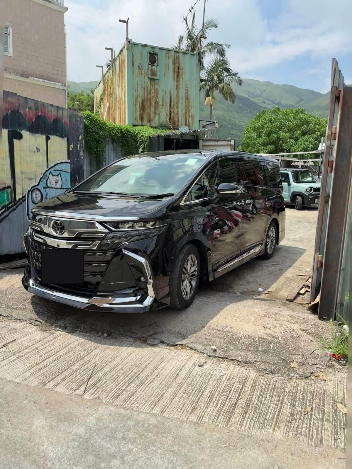 cola L. 交車相片:黑色 Toyota Alphard 40系 SC